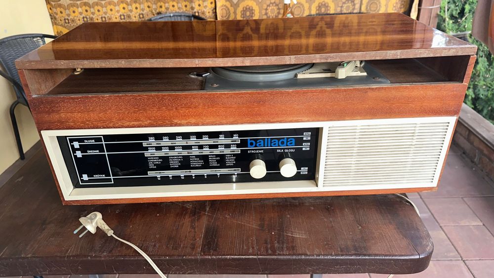 Radio Diora Ballada 24504