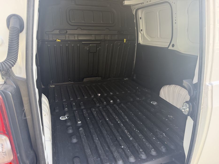 Citroen Berlingo 2022 1.5 HDI 102 cv Nacional c/ Iva no Preço