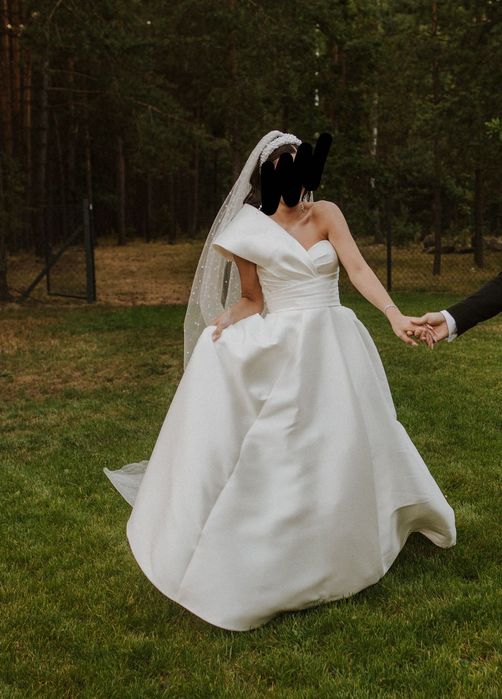 PRONOVIAS - Sedna, welon perły, 2 suknia na zmianę