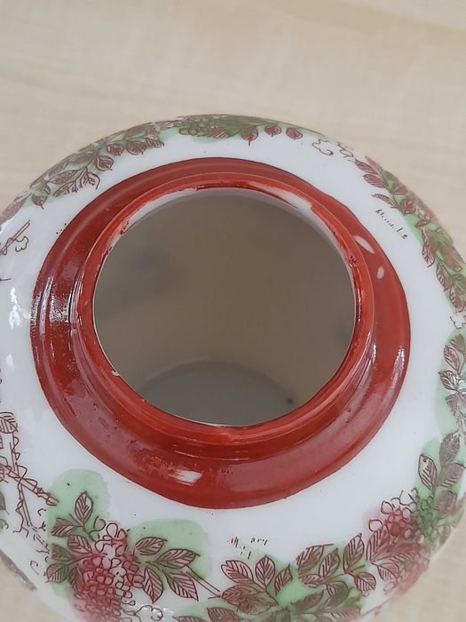 Japoński porcelanowy pojemnik na herbatę-zioła