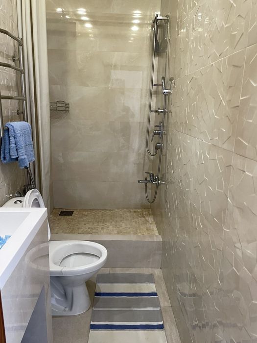 Без%Продаж 2 кімнатної квартири вул. Туманяна,15а 90м  евроремонт,видо