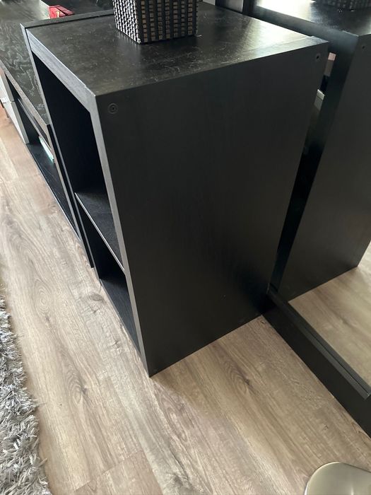 Vendo móvel de tv e cadeiras