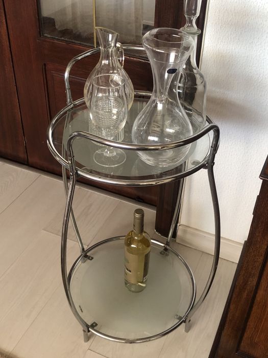 Carrinho de chá /garrafas