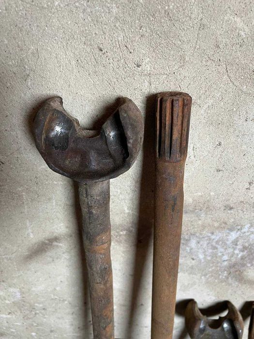 Передні і задні Шруз Уаз.