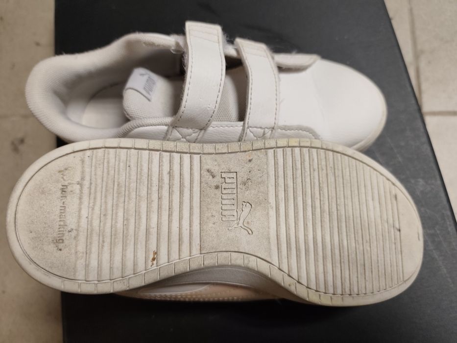 Buty dziewczęce Puma roz 35  na wiosnę ladne 21,5cm