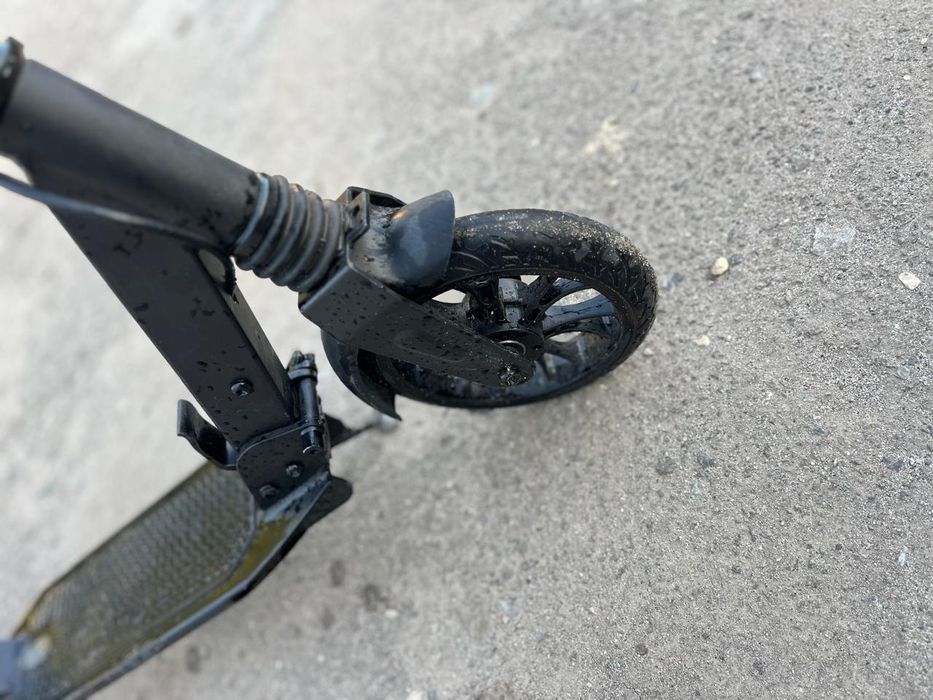 Продам дитячий самокат