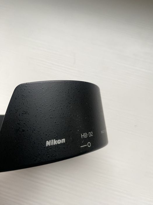 Osłona przeciwsłoneczna Nikon hb-32