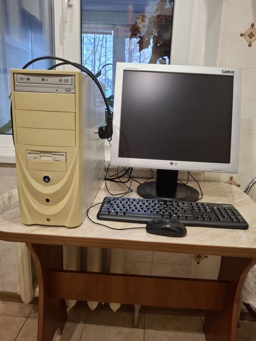 Персональный компьютер LG