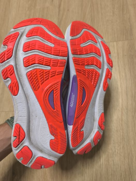 Buty do biegania Asics Gel-Kayano 32 Tokyo cream/edo purple