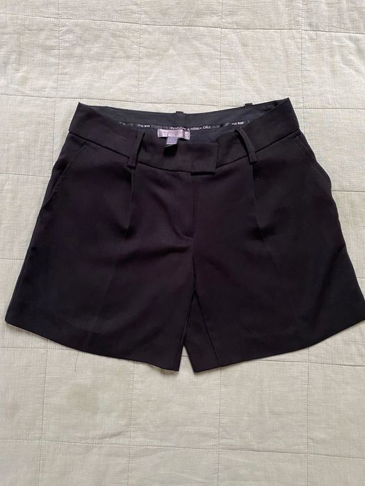 Czarne szorty Penelope Cruz for Mango