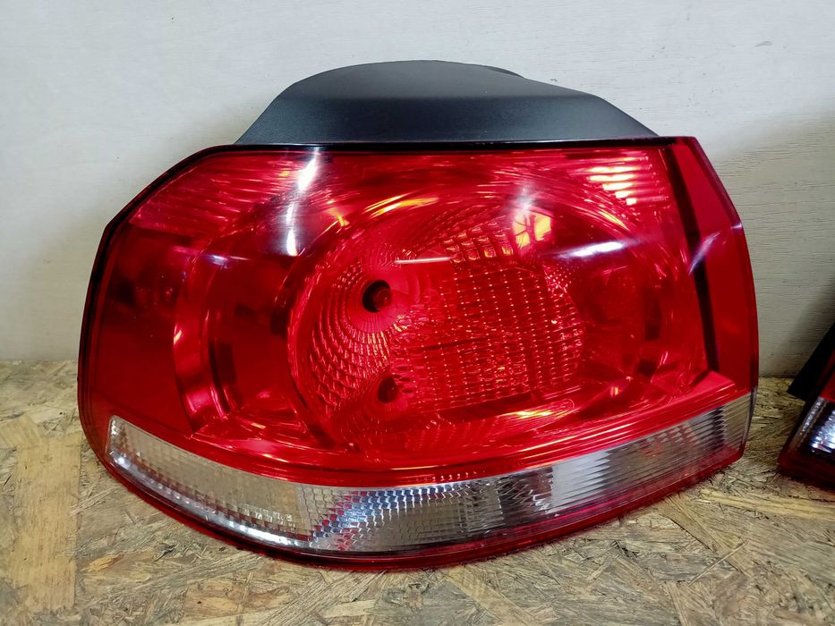VW Volkswagen Golf 6 VI lampa tył tylna prawa lewa hatchback oryginał