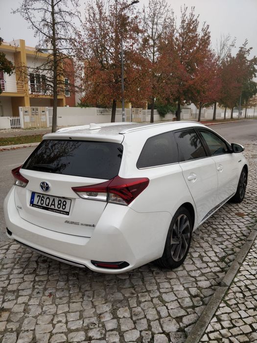 Toyota Auris Touring Sports 1.8 HSD