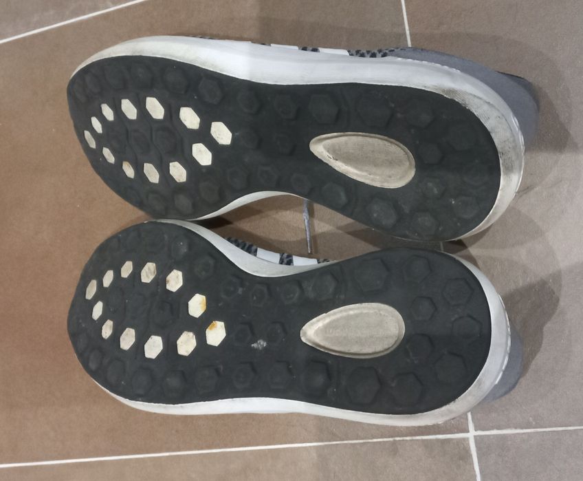 Tenis Adidas Cloudfoam race n° 42
