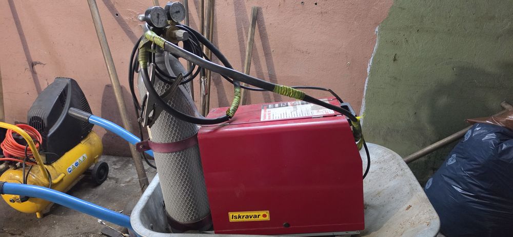 REZERWACJA Półautomat spawalniczy Iskravar MIG 150 (Migomat) – Zestaw: butla, drut, kable