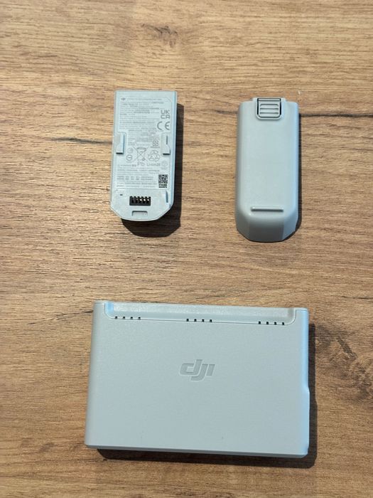 Ładowarka HUB DJI Neo + 2 baterie