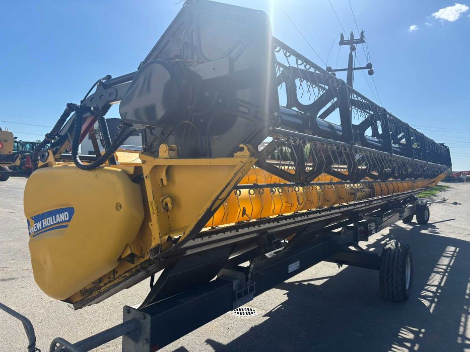 Heder z wózkiem New Holland Varifeed 35V