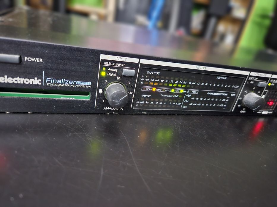 TC Electronic Finalizer Express – Studyjny Standard Masteringu