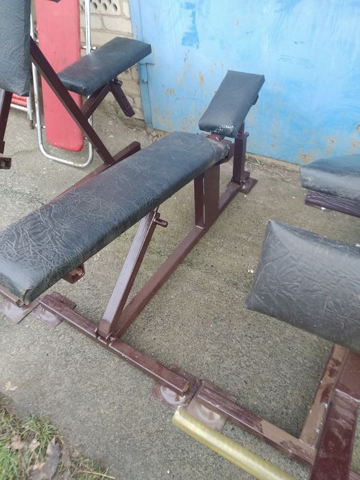 Тренажери для важкої атлетики та фітнеса