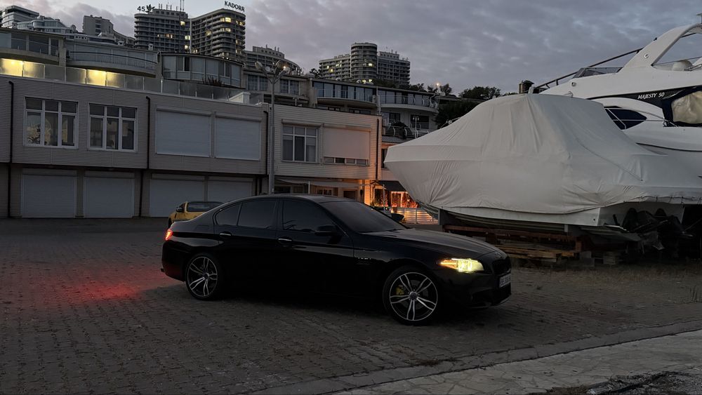 BMW 5 2015 528xi