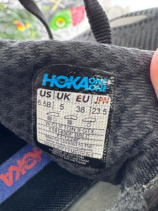 Кросівки Hoka Clifton 9 Gore Tex 38 розмір Е13294