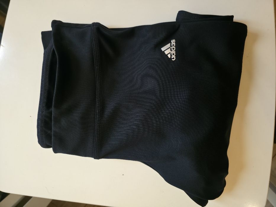 Legginsy rybaczki Adidas