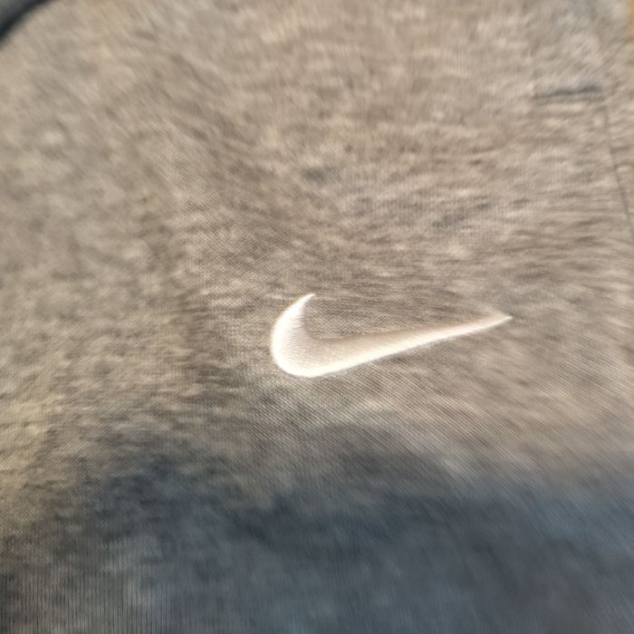 Szare spodnie dresowe Nike klasyczne joggery rozmiar L