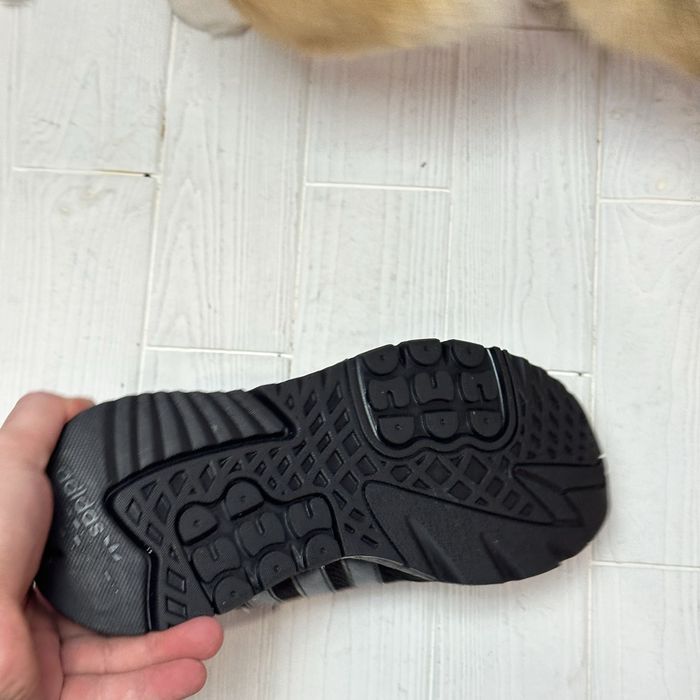 Кросівки adidas nite jogger