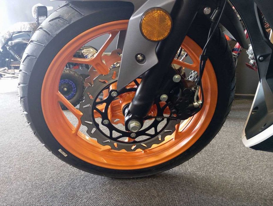 Мотоцикл ML250 CBR (REPSOL)