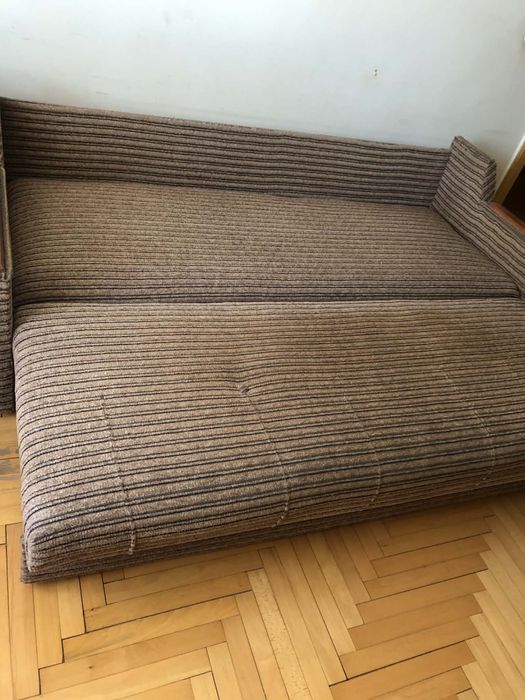 Диван,в хорошому стані