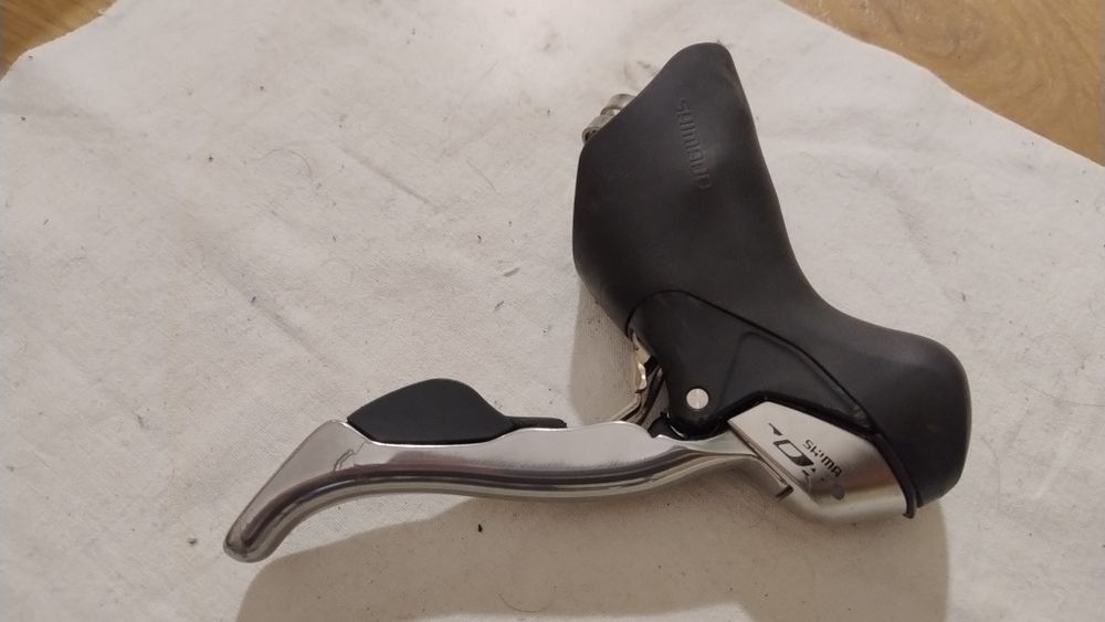 Manetes Shimano 105 ST 5700 2x10v