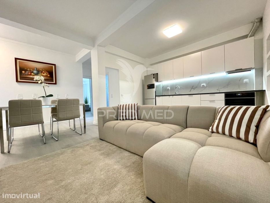 Apartamento T2 com duas casas de banho — Vieira de Leiria, Leiria