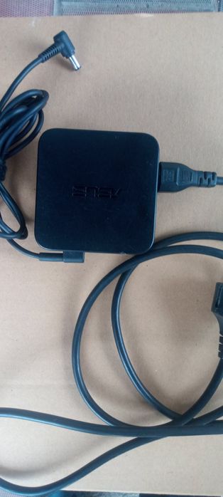Зарядка до ноутбука ASUS original 19V-4,7A4