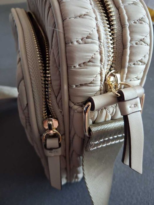 Torba DKNY Gigi Crossbody Bag