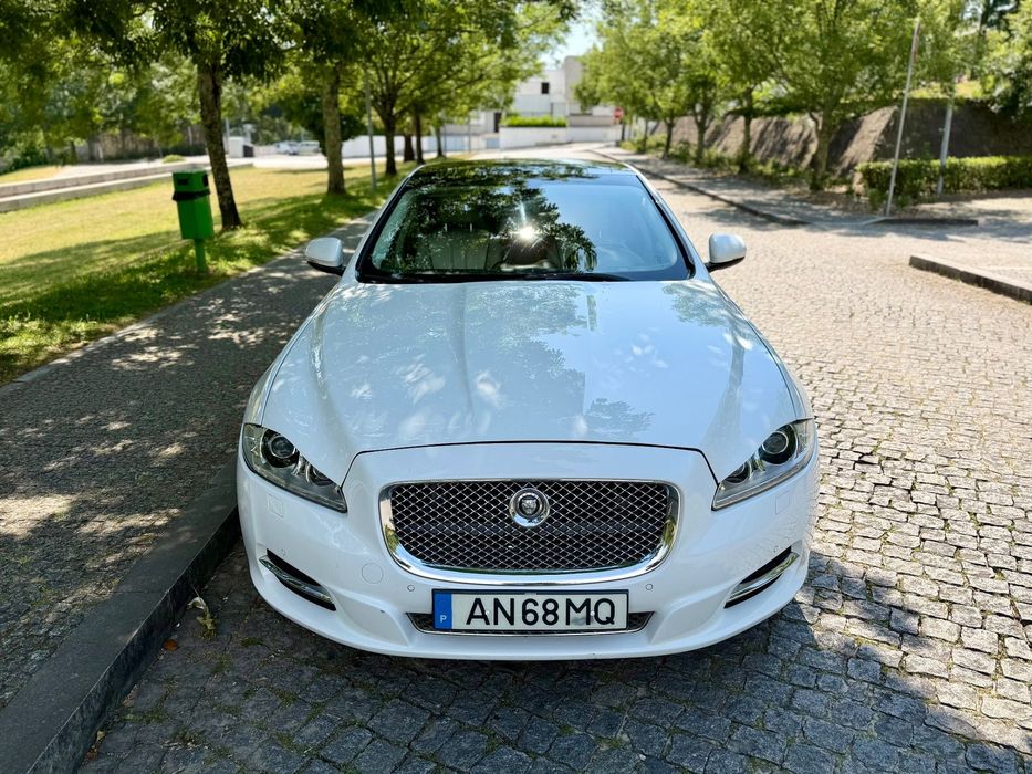 Jaguar XJ 3.0 V6 Versão Longa Autobiography