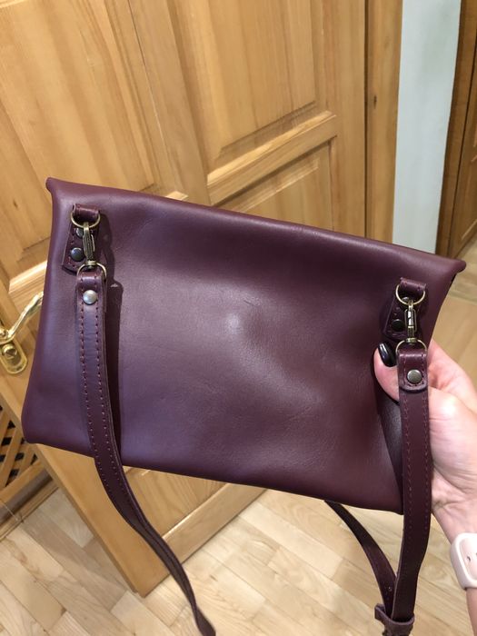 Сумка кожаная украинского бренда Wings бордовая марсала тренд