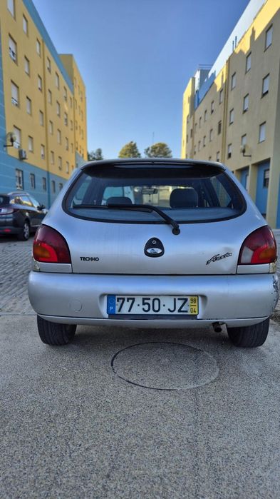 Ford fiesta techno 1.25