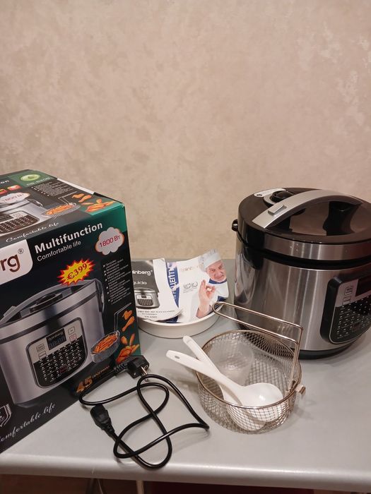 Мультиварка нова