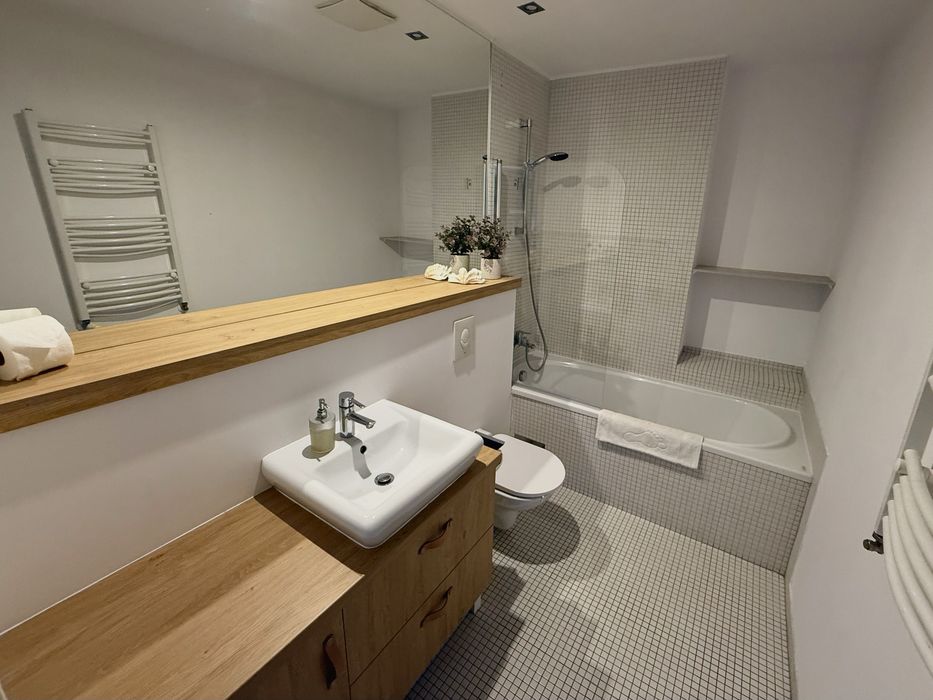 APARTAMENTY Noclegi nad morzem w Hotelu Maloves przy plaży BEZPOŚREDNIO