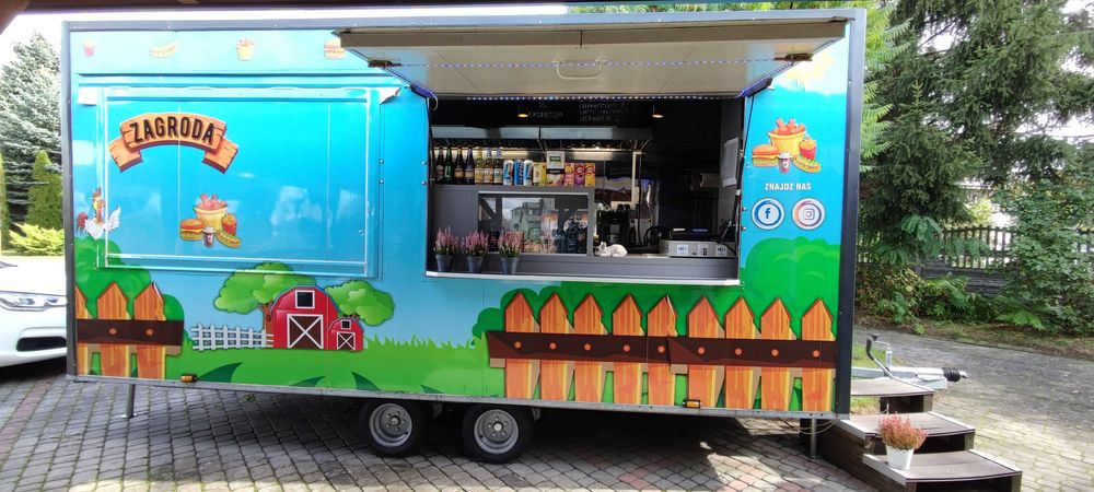 Przyczepa gastronomiczna foodtruck bar na kółkach