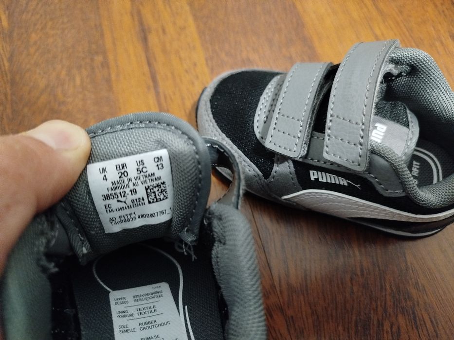 Sapatilhas da PUMA para criança - T.20 - como novas