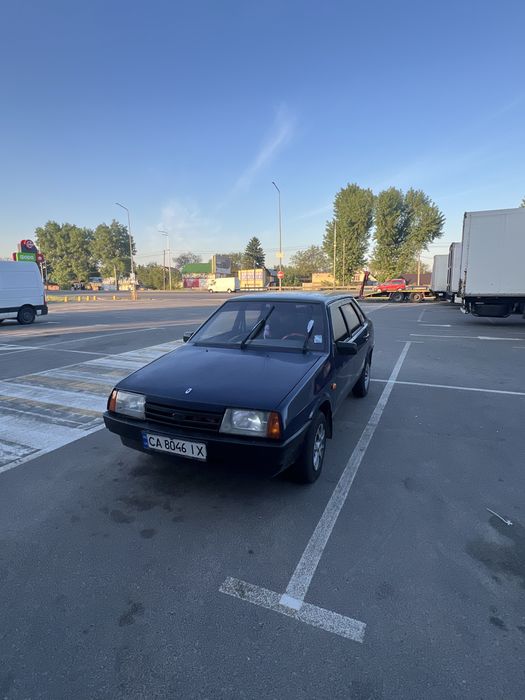 Продам ваз 21099