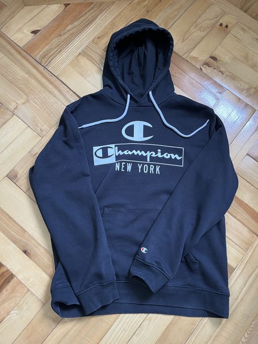 продам худі Champion