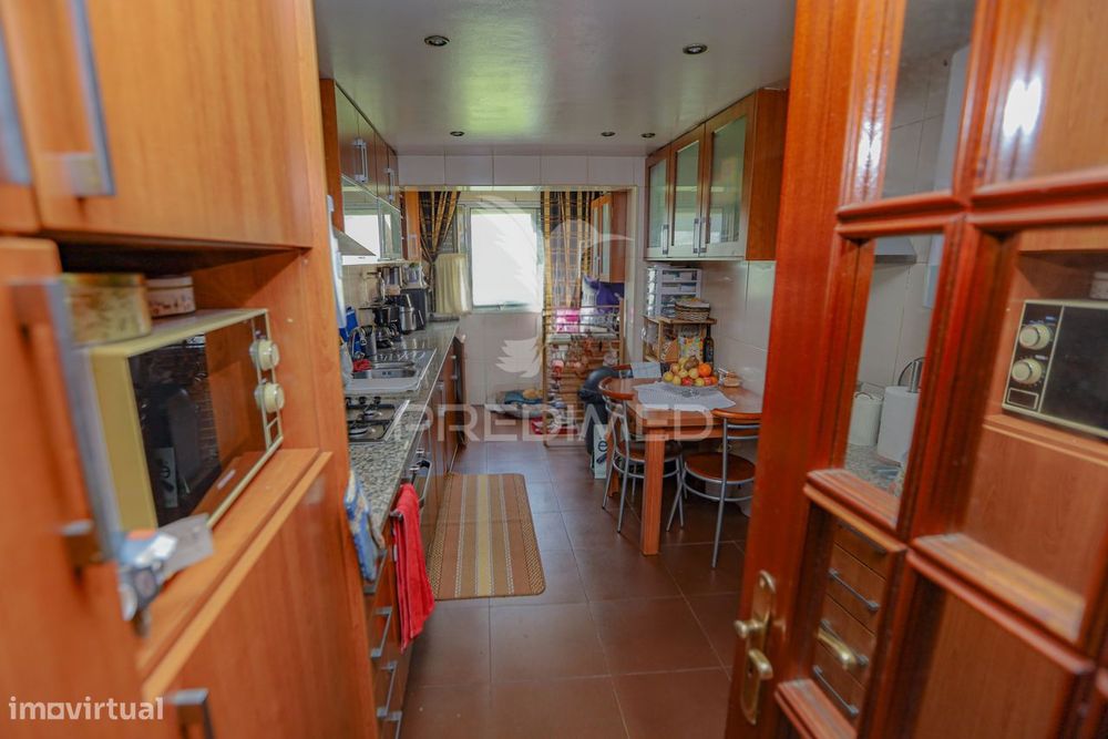 Apartamento T3 // Lisboa Olivais
