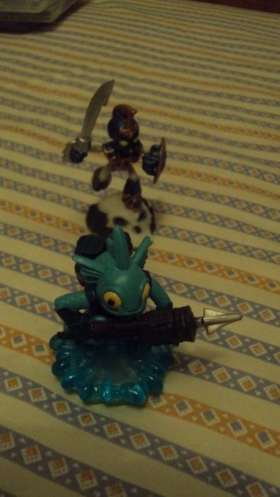 Jogo Skylanders Ps3, com 8 figuras