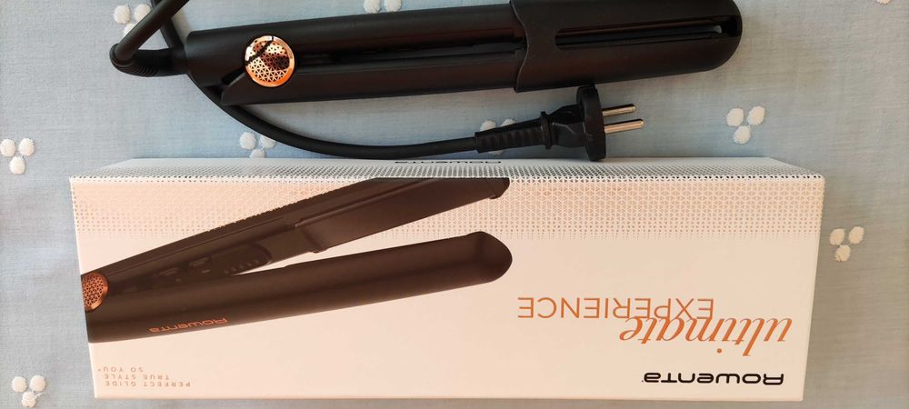 Alisador e modelante de cabelo Rowenta