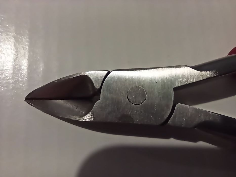 Кусачки для ногтей