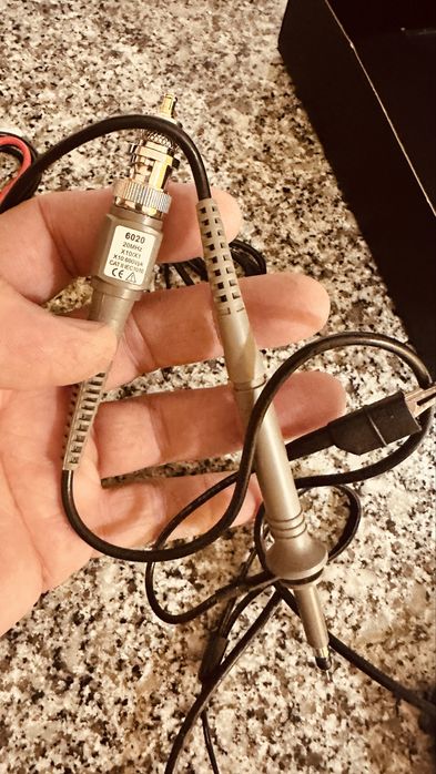 Osciloscópio Portátil FNIRSI DSO153