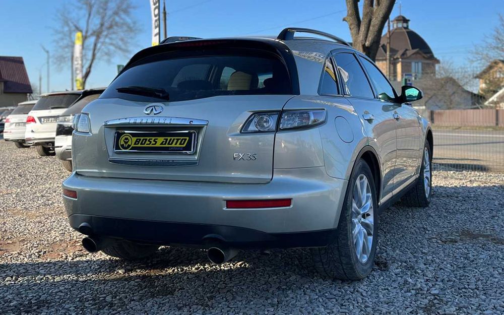 Infiniti FX35 2008