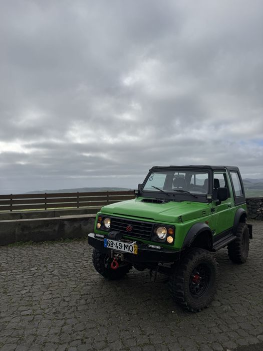 Suzuki Samurai