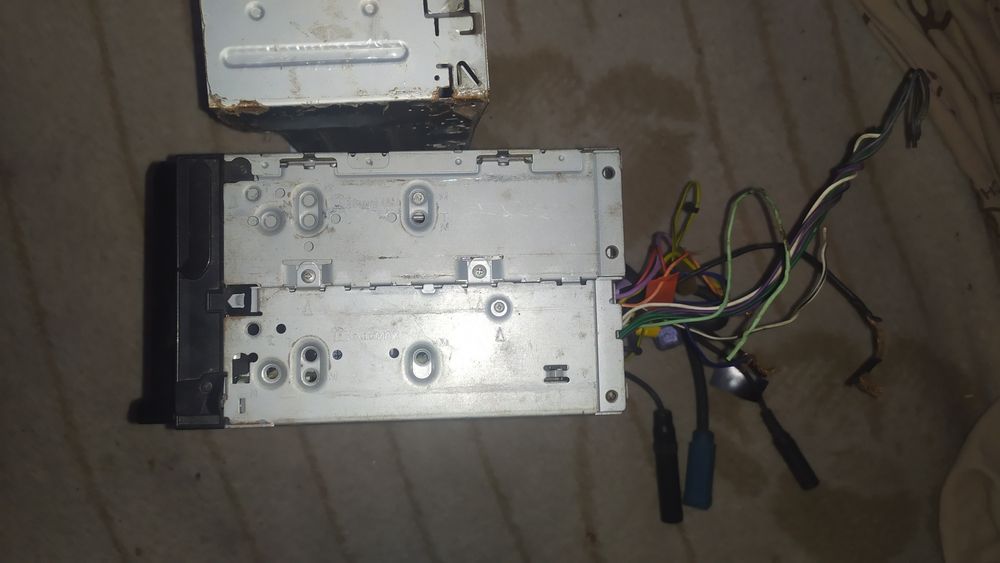 Автомагнітола Pioneer AVH-P6800DVD « повернутися назад